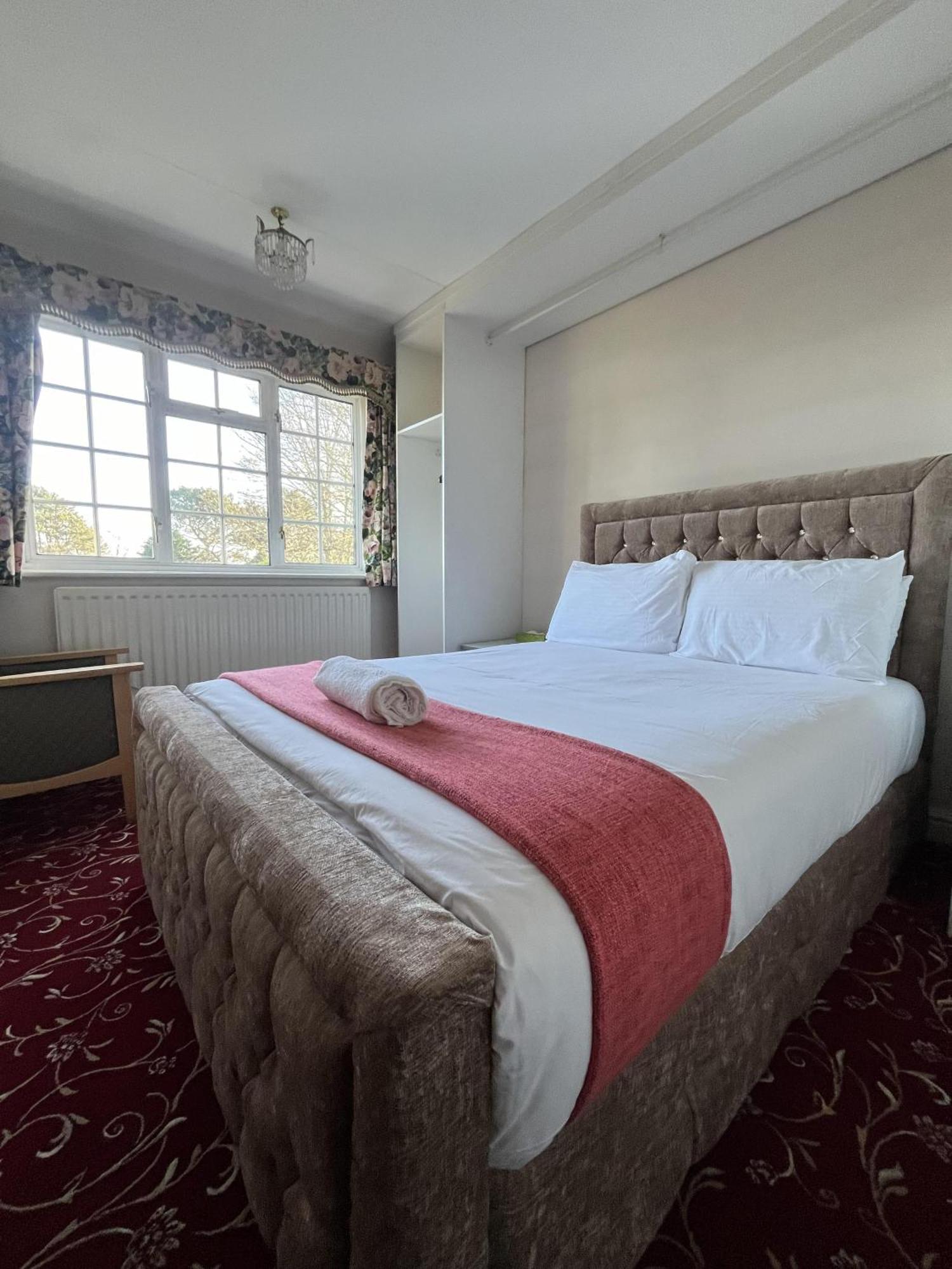 Unwind In Comfort At Cosy Caradus Free Parking Birmingam Exterior foto