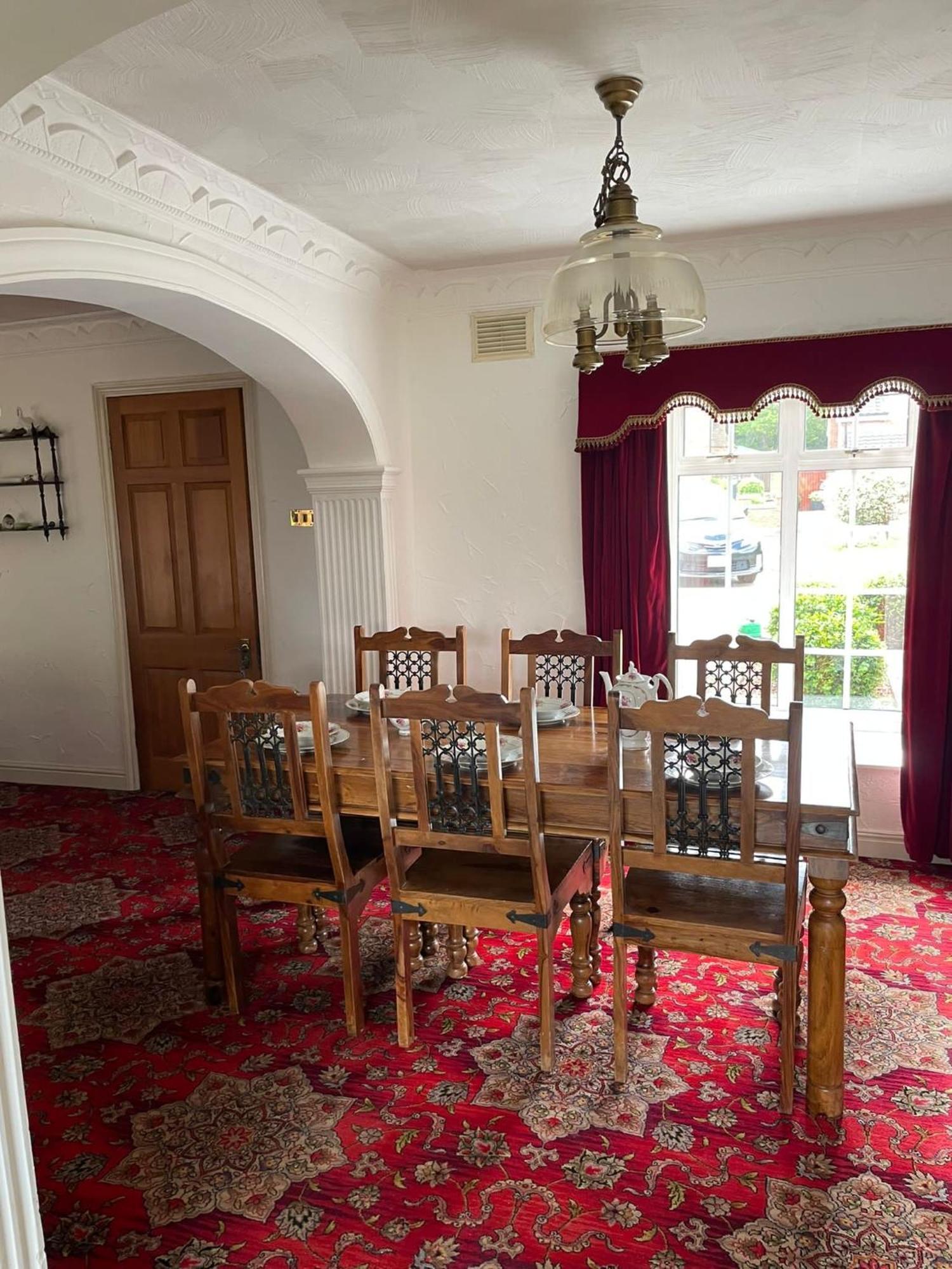 Unwind In Comfort At Cosy Caradus Free Parking Birmingam Exterior foto